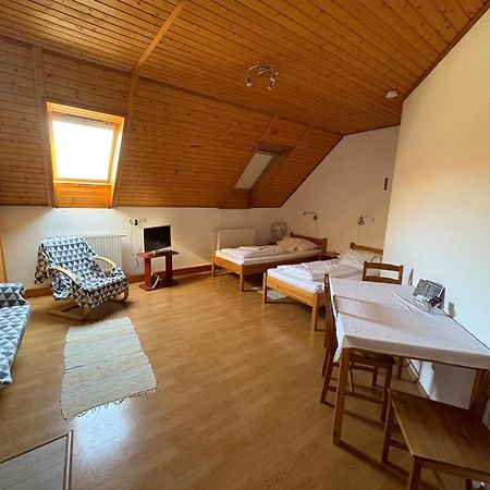 Haramia Csapszék és Fogadó Szombathely Exterior foto